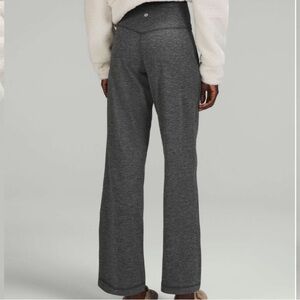 Lululemon Align High-Rise Wide Leg Pant 31"
Heathered Graphite Grey Size 2